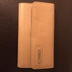 Kenneth Cole Reaction Wallet